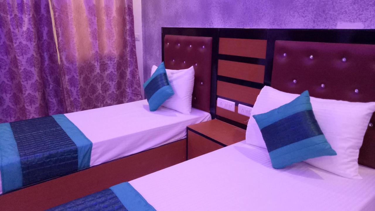 Capital O 13310 Noida Suites Exterior foto